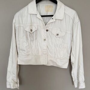 PAIGE White Cropped Denim Jacket with Flap Pockets